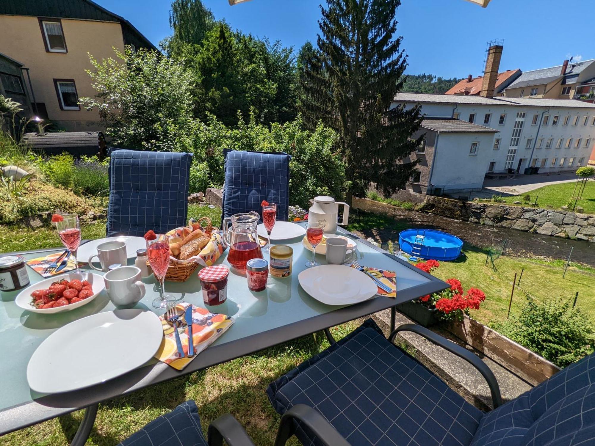 Hw3 - Urlaubsmagie - Helle, Grosse Wohnung Mit Pool 세브니츠 외부 사진
